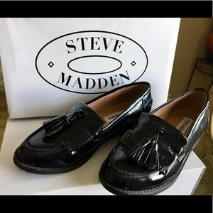 Steve Madden Women's Meela Kiltie Loafer ❤️